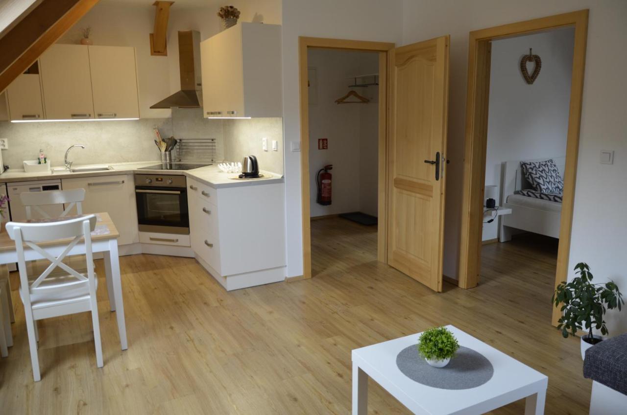 Apartmany U Vlcich Jam Petrovice u Susice Экстерьер фото