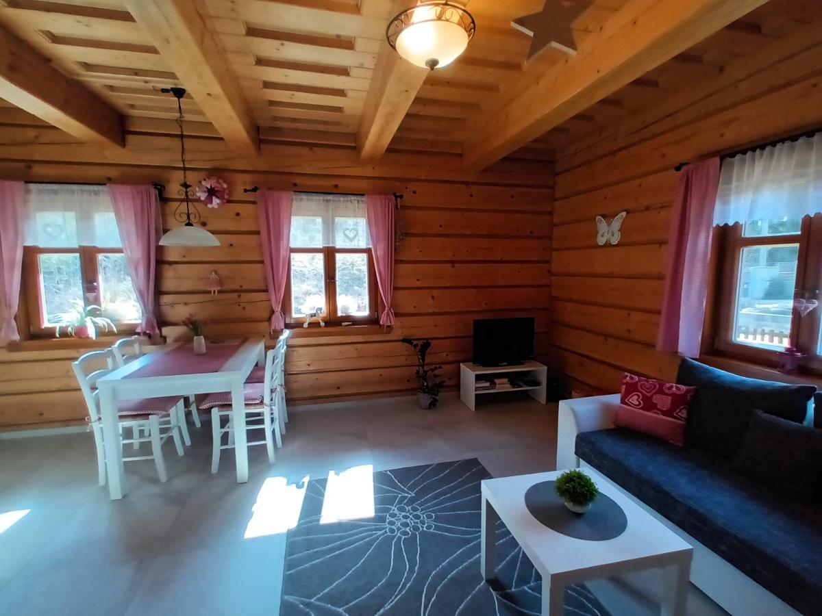 Apartmany U Vlcich Jam Petrovice u Susice Экстерьер фото